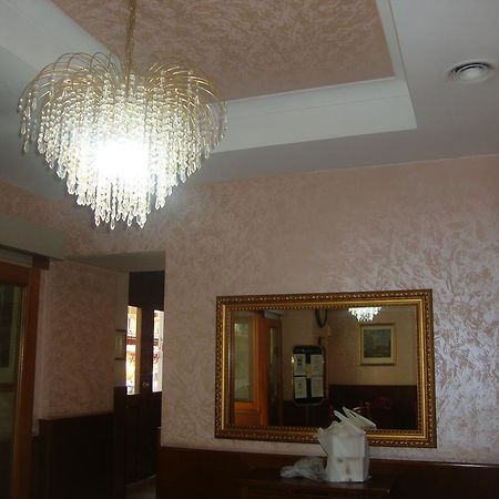 Hotel Primus Roma Exterior photo