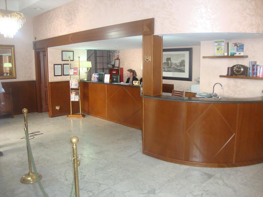 Hotel Primus Roma Exterior photo